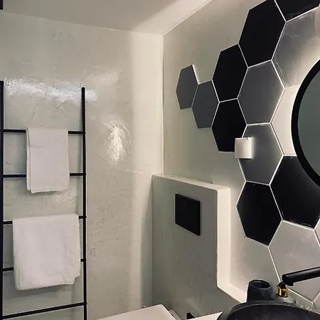 Galanos Katoikies * Ormos Aigialis