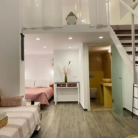 Galanos Katoikies * Ormos Aigialis