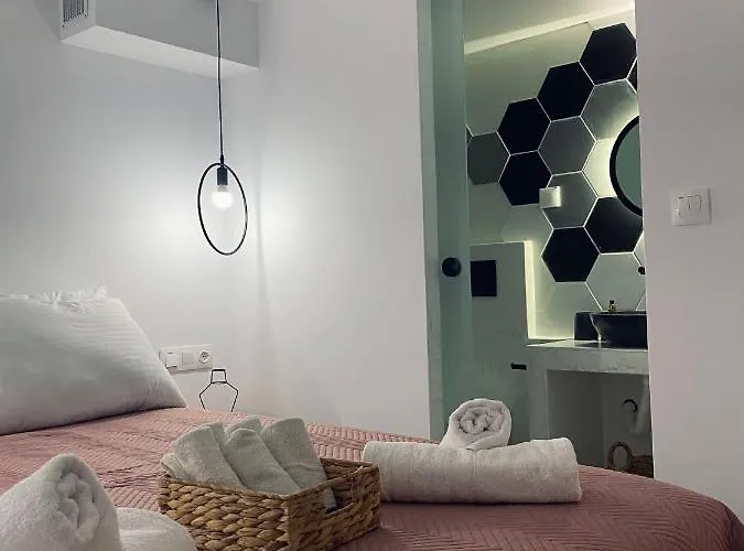 Galanos Katoikies Ormos Aigialis